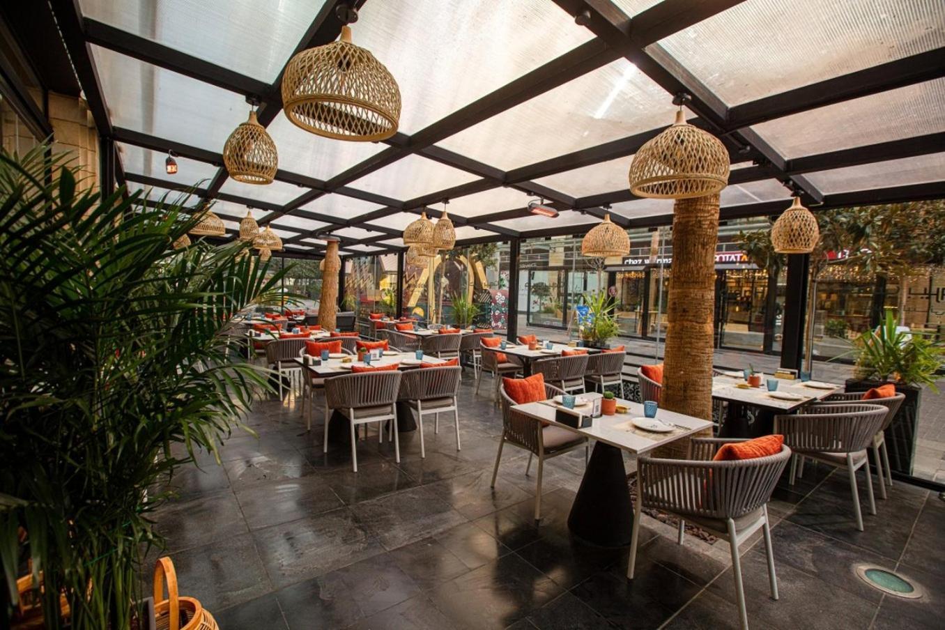 The Abdali Boulevard Hotel Amman Bagian luar foto The interior of the restaurant